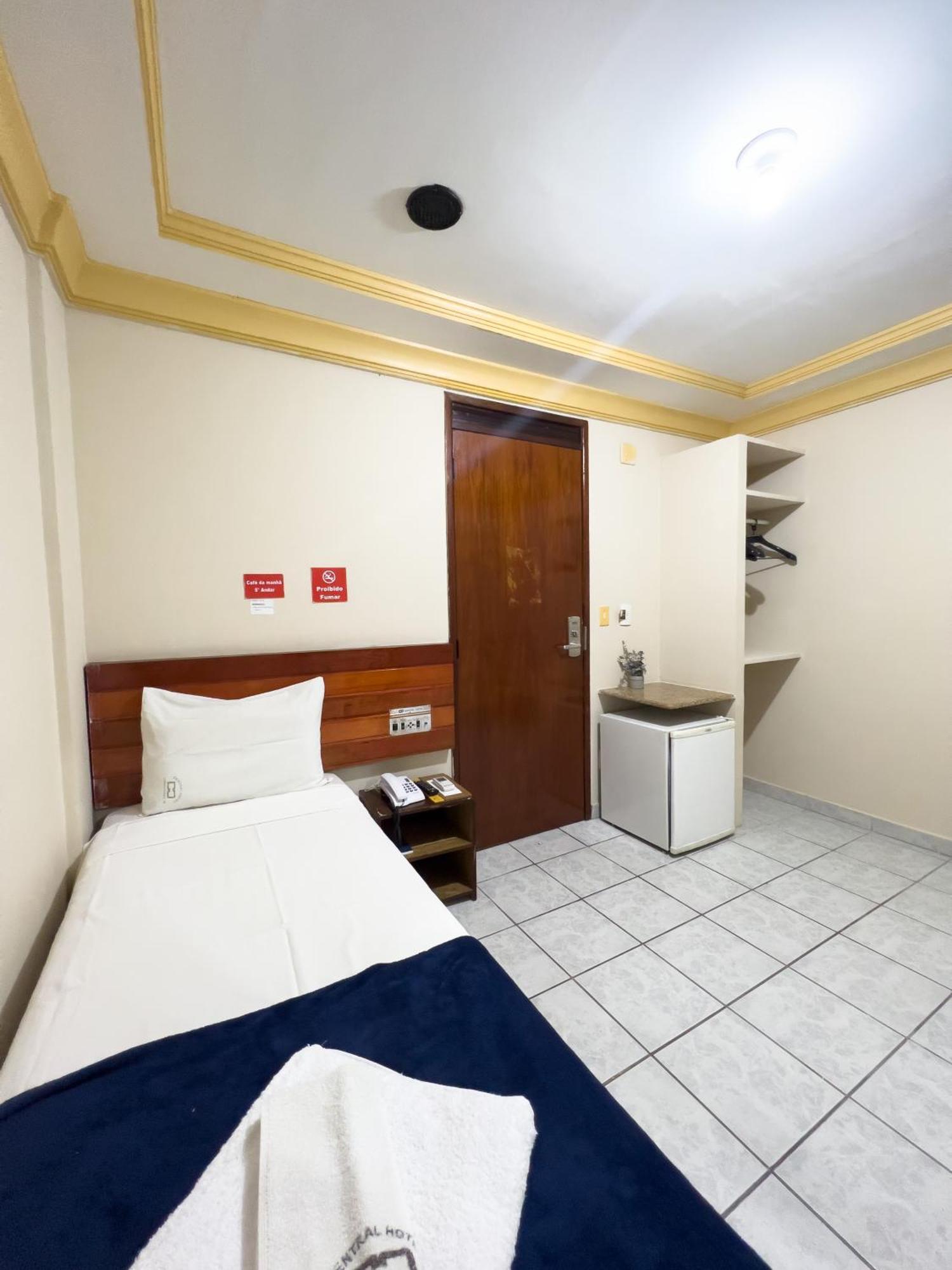 Central Hotel Hotel 3*